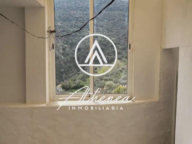 Casa en venta en Laroya, Almería
