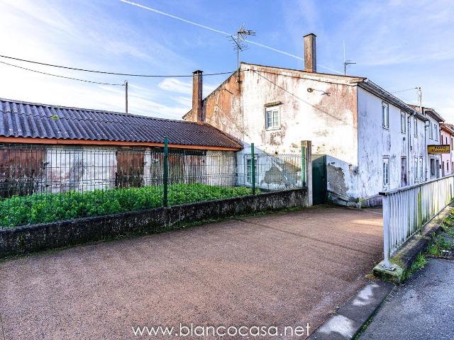 Casa en venta en Laracha. CASA PARA REFORMAR EN A LARACHA. Casas.