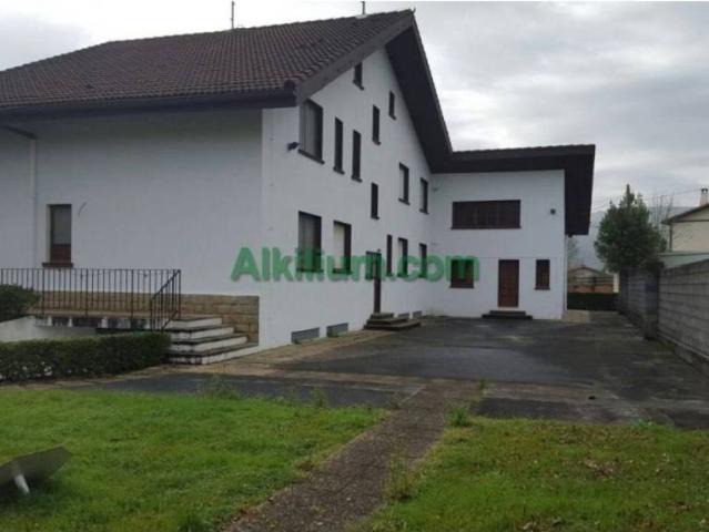 Casa en Venta en Larrabetzu