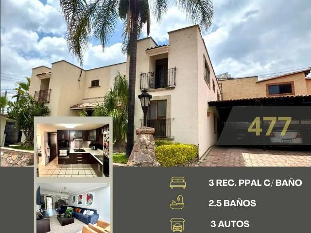CASA EN VENTA EN LATERAL DE BALCONES