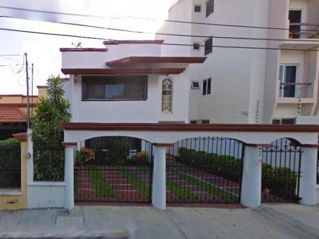CASA EN VENTA EN LAVA 2, 77505 CANCÚN, Q.R