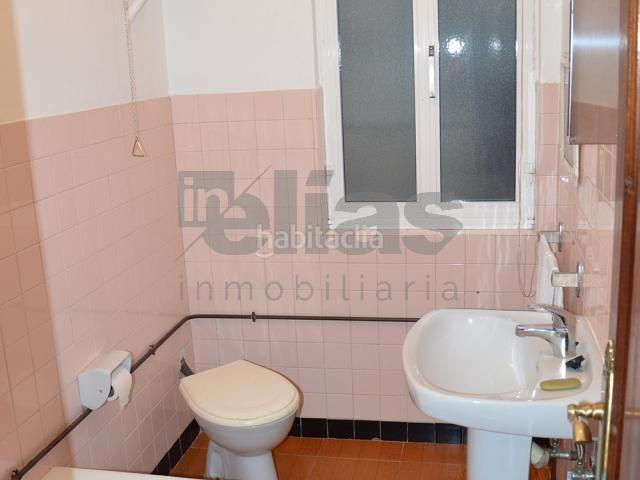 Casa en venta en Laxe. Casas.