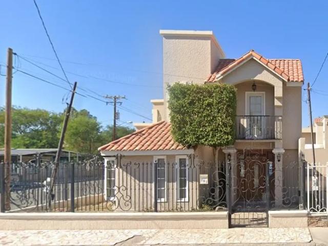 Casa en venta en Lázaro Cárdenas, Mexicali, Baja California