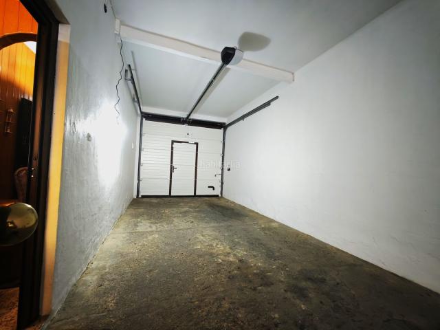 Casa en venta en Lebrija. Enorme Casa de Planta Baja en zona céntrica El Silo en Lebrija. Casas.