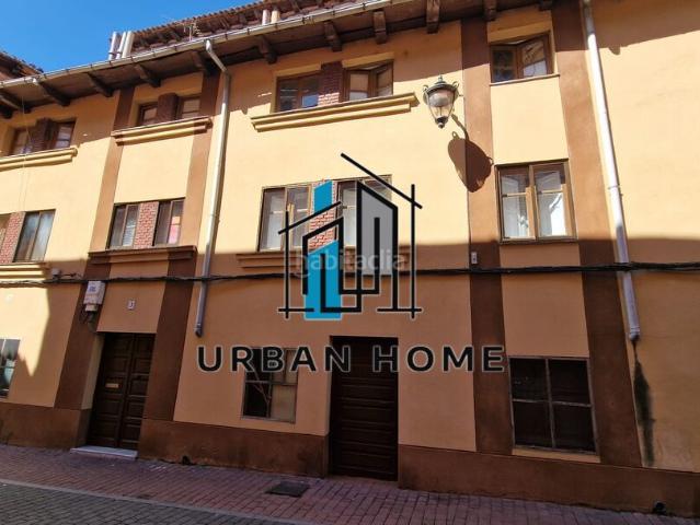 Casa en venta en León, Casco Antiguo. Casas.