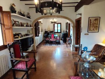 Casa en venta en Liendo. CASA INDEPENDIENTE CON JARDIN EN BARRIO SOPEÑA DE LIENDO. Casas.