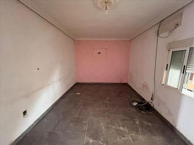 Casa en venta en Linares, Jaén en Calle Madroño