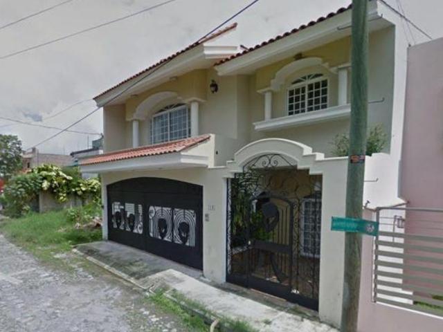 Casa en Venta en Lindavista, Tepic, Nayarit. CLL