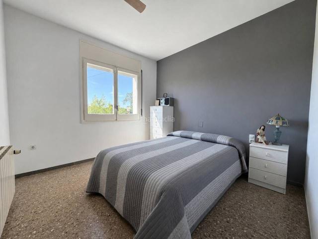 Casa en venta en Llambilles. CASA CON JARDÍN EN LLAMBILLES. Casas.