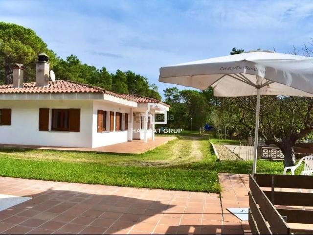 Casa en venta en Llambilles. Casa en Llambilles. Casas.