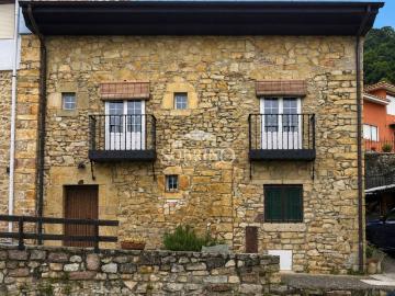 Casa en Venta en Llanes