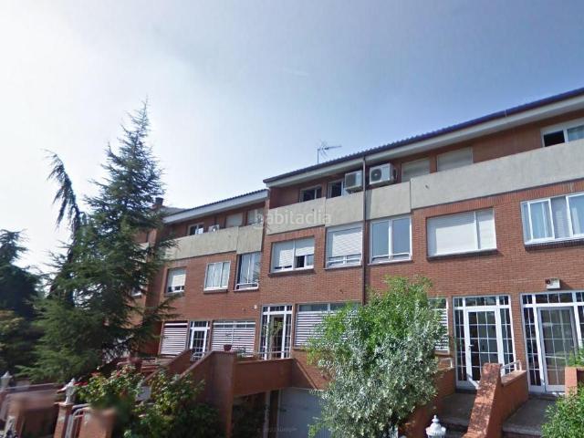 Casa en venta en Lleida, Ciutat Jardí. CHALET ADOSADO EN LLEIDA. Casas.