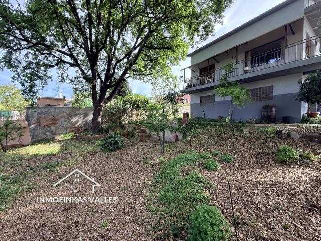 Casa en venta en Lliçà d´Amunt. CASA 4 DORMITORIOS A REFORMAR CON MUCHAS POSIBILIDADES EN LLIÇA DAMUNT. Casas Lliçà.