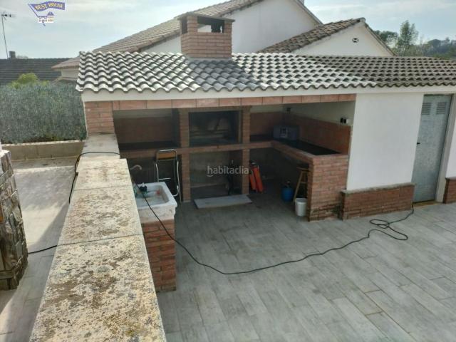 Casa en venta en Lliçà d´Amunt. CASA TOTALMENTE REFORMADA CON PISCINA PRIVADA, 4 HABITACIONES Y GRAN PARCELA EN LLIÇÀ DAMUNT. Casas Lliçà.