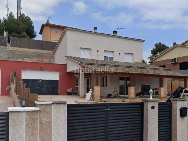 Casa en venta en Lliçà d´Amunt. Oportunidad para inversores!. Casas Lliçà.