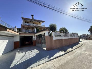 Casa en venta en Lliçà de Vall. ESPECTACULAR CASA DE 330 M2 SOBRE TERRENO DE 980M2 EN CAN PRAT LLIÇA DE VALL. Casas Lliçà de.