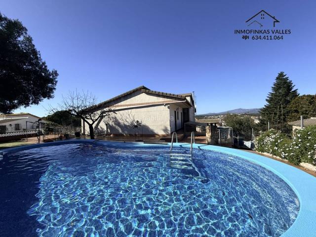 Casa en venta en Lliçà de Vall. ESPECTACULAR CASA DE 330 M2 SOBRE TERRENO DE 980M2 EN CAN PRAT LLIÇA DE VALL. Casas Lliçà de.
