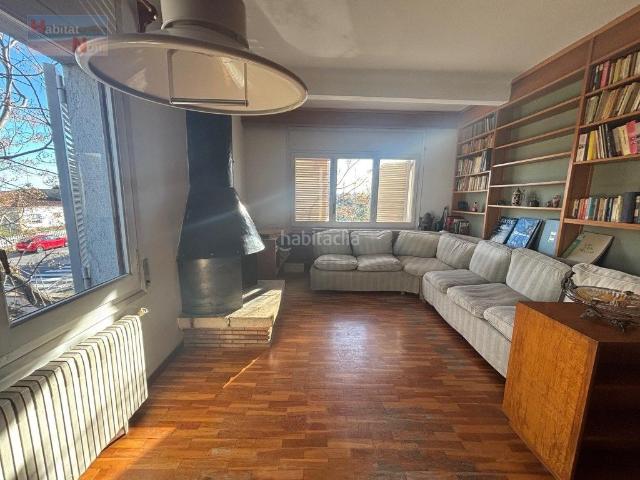 Casa en venta en Llorenç del Penedès. Oportunidad Chalet único y exclusivo en la zona, con dos parcelas. Casas Llorenç del.
