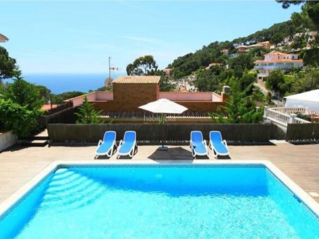 Casa en venta en Lloret de Mar, Serra Brava Costa Brava. ¡Oportunidad Única! Casa Familiar con Vistas al Mar en Venta!. Casas Lloret de.
