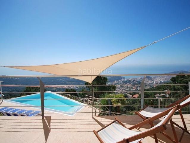 Casa en venta en Lloret de Mar, Roca Grossa Costa Brava. Villa de Lujo con Licencia Turística en Lloret de Mar Inversión Perfecta. Casas Lloret de.