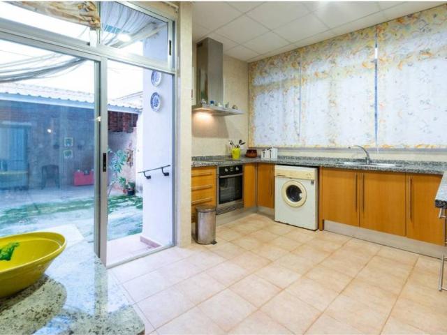 Casa en Venta en Llutxent