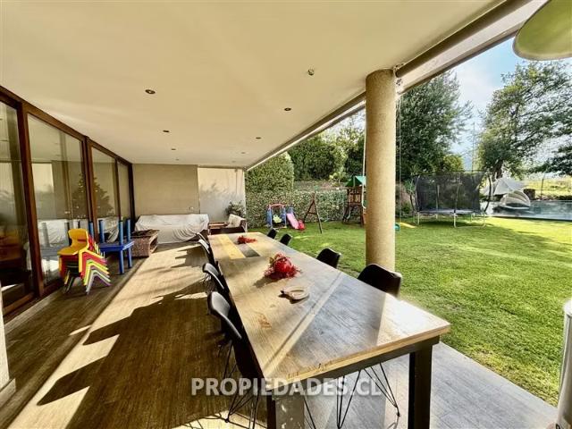 Casa en Venta en Lo Barnechea | 6 dormitorios por 42000.00 en Lo Barnechea