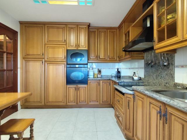 Casa en venta en Logroño, Avenida Madrid. Acogedor unifamiliar en Carretera de Soria Logroño. Casas.