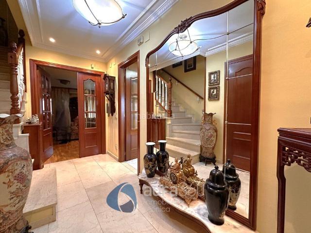 Casa en venta en Logroño, Avenida Madrid. Se vende Chalet Adosado en Avenida de Madrid. Casas.