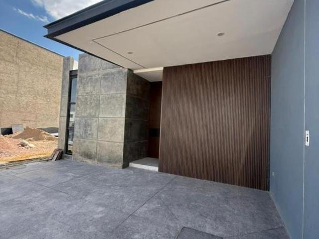 Casa en Venta en Loma Alta León Guanajuato