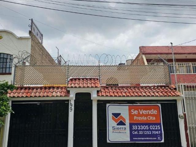 Casa en Venta en Loma Dorada Loma Arandas 199