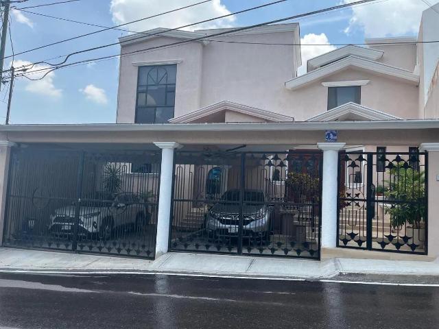 Casa en venta en Loma Dorada, Quer?taro