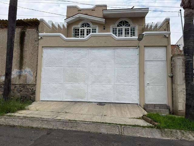 CASA EN VENTA EN LOMA DORADA TONALA