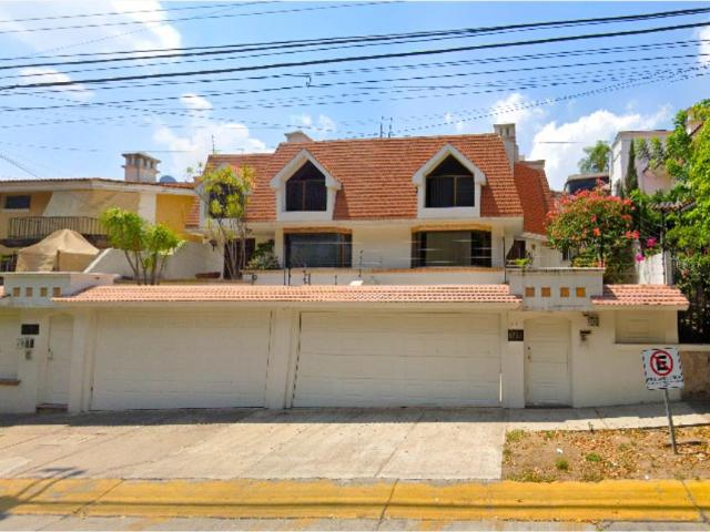 Casa en venta en Loma Real, Zapopan, Jalisco