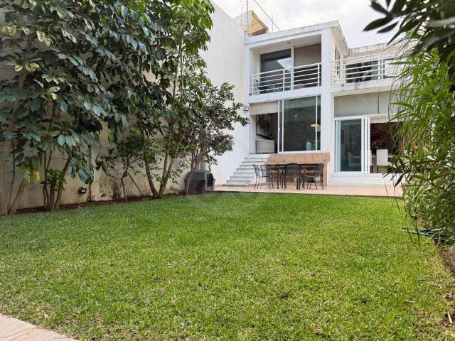 Casa en venta en Lomas Altas con vista a la ca?ada