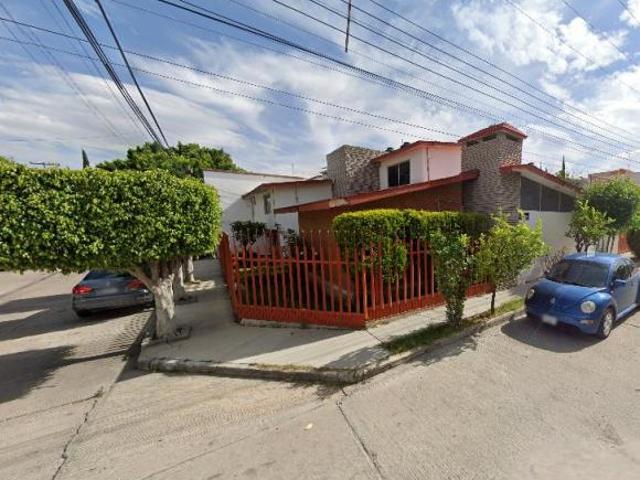 CASA EN VENTA EN LOMAS ALTAS SAN LUIS POTOSI