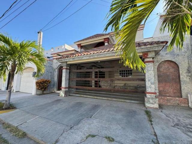 CASA EN VENTA EN LOMAS DE MAZATLAN CERRO MACHIN, MAZATLAN SINALOA