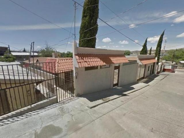 CASA EN VENTA EN LOMAS DE NOGALES SONORA