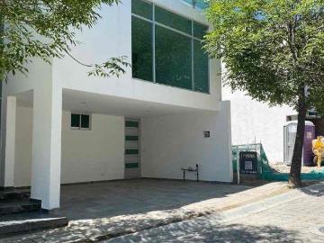 Casa en Venta en Lomas de Angel?polis