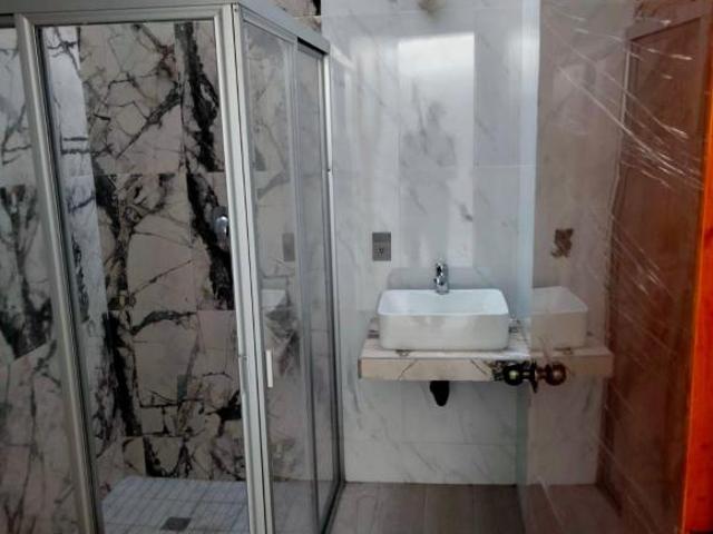 CASA EN VENTA EN LOMAS DE BANTHI, SAN JUAN DEL RIO, QRO