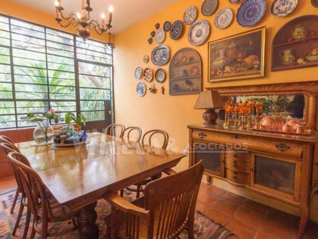 CASA EN VENTA EN LOMAS DE CHAPULTEPEC