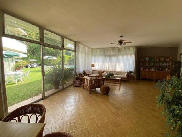 CASA EN VENTA EN LOMAS DE COCOYOC