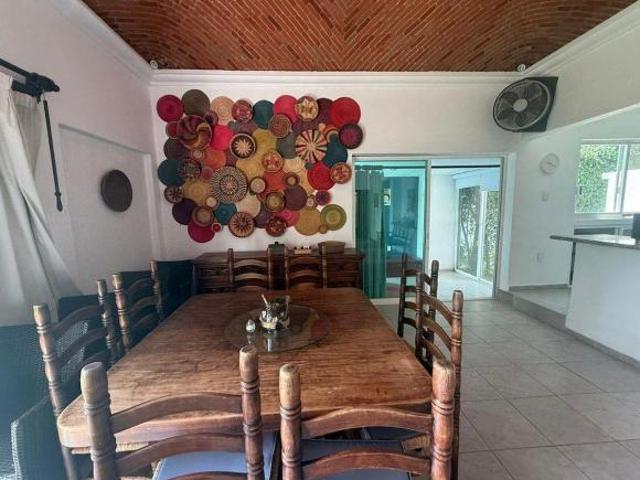 CASA EN VENTA EN LOMAS DE COCOYOC