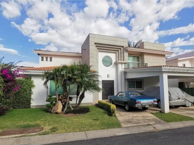 Casa en Venta en Lomas de Cocoyoc