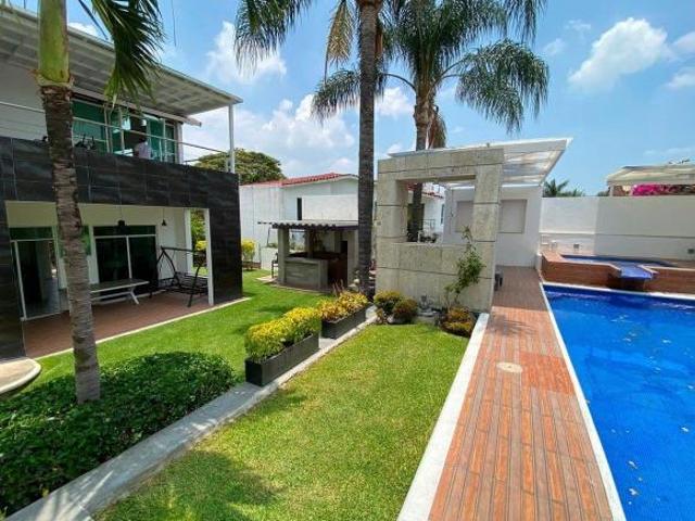 Casa en venta en lomas de cocoyoc