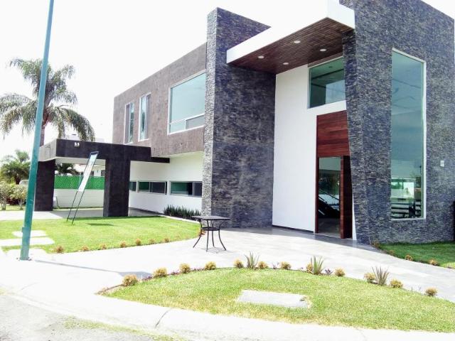 Casa en venta en Lomas de Cocoyoc, Atlatlahucan, Morelos