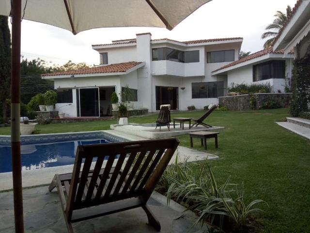 Casa en Venta en Lomas de Cocoyoc, Mor