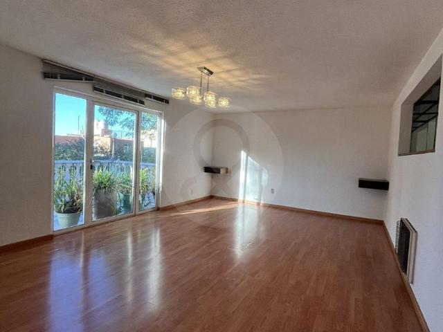 CASA EN VENTA EN LOMAS DE LAS PALMAS