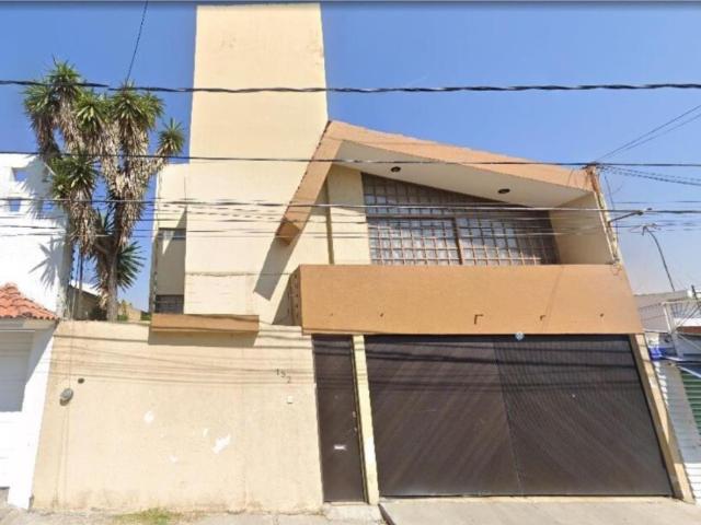 Casa en venta en Lomas de Loreto, Puebla, Puebla