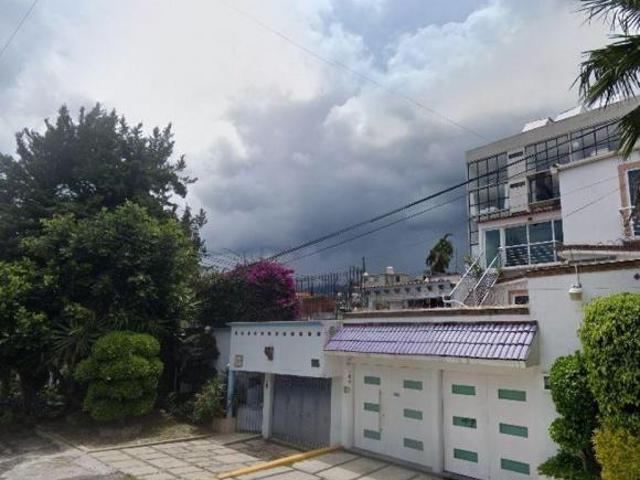 CASA EN VENTA EN LOMAS DE PADIERNA TLALPAN