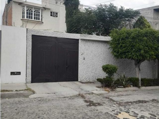 Casa en venta en Lomas de San Pedrito, Querétaro, Querétaro
